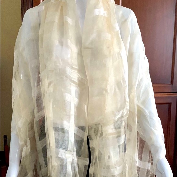 Silk & cotton blend cream color striped wrap extra long shawl - Picture 10 of 15